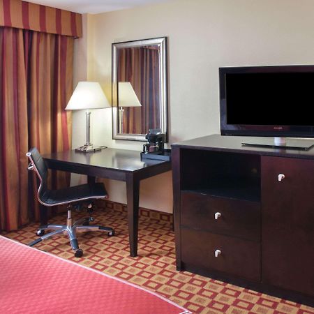 Super 8 By Wyndham Chicago Northlake O'Hare South Екстериор снимка