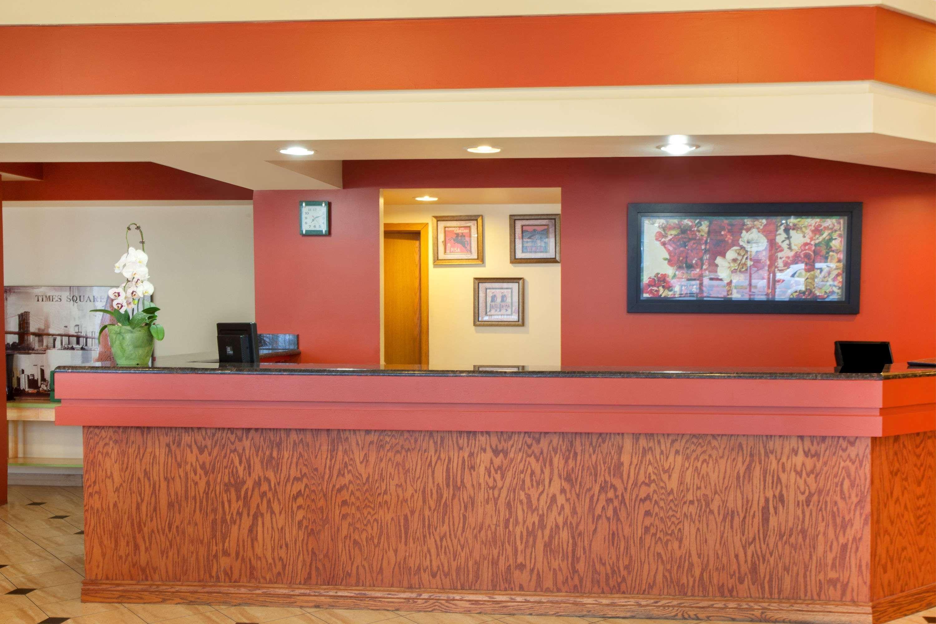 Super 8 By Wyndham Chicago Northlake O'Hare South Екстериор снимка